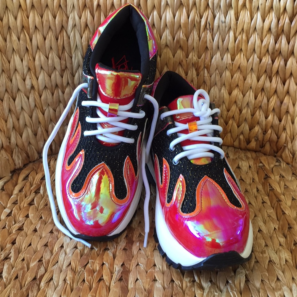 🖤Sold!🖤YRU Blaz3 Holographic Dad Sneakers size 6 - Picture 3 of 8